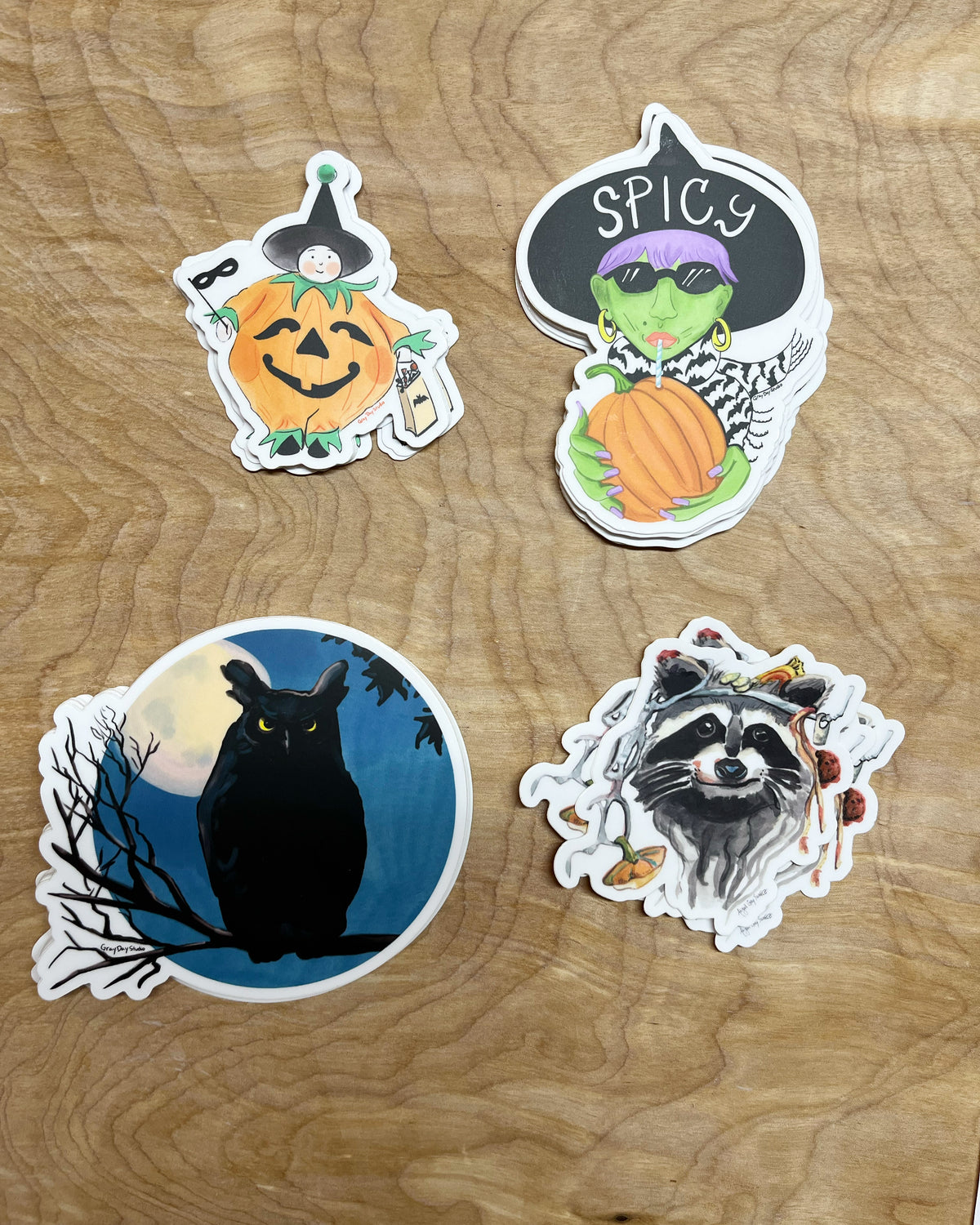 Owl, Halloween STICKER, woodland creature- Stickers &amp; Magnets